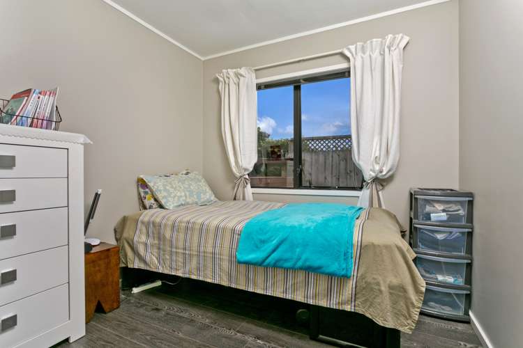 2/41 Howard Road Northcote_10