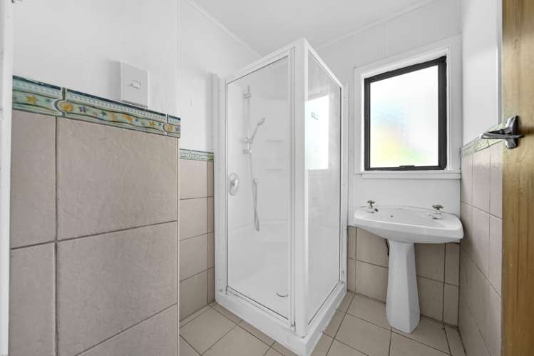 26 Millbrook Road Henderson_12