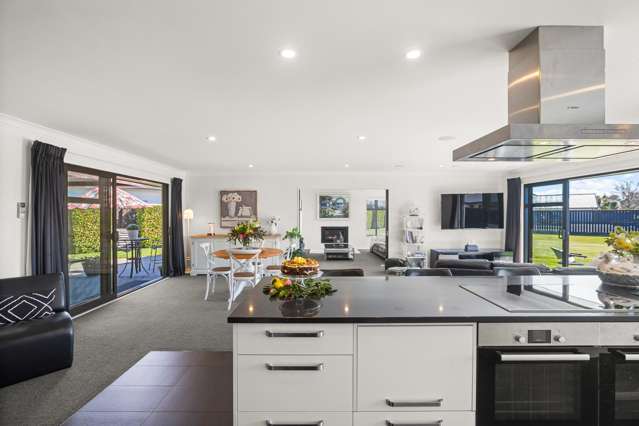 16 Lancashire Lane West Melton_3