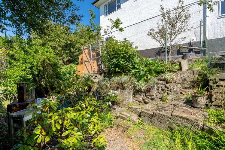 63 Easther Crescent Kew_27