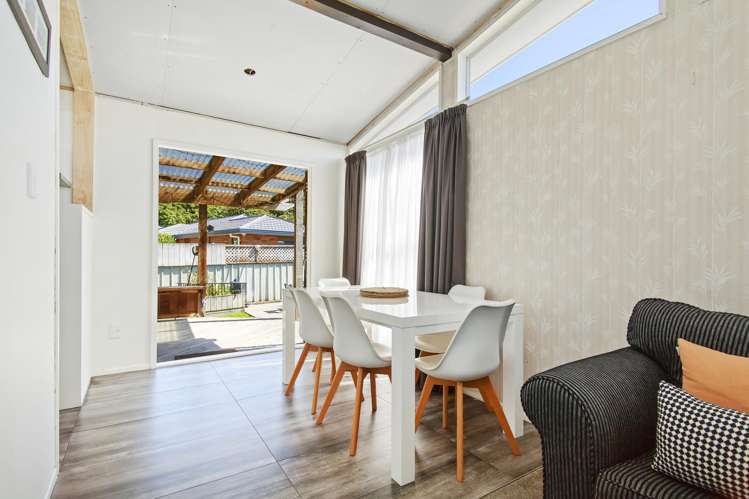 15 Kerepehi Grove Wainuiomata_5