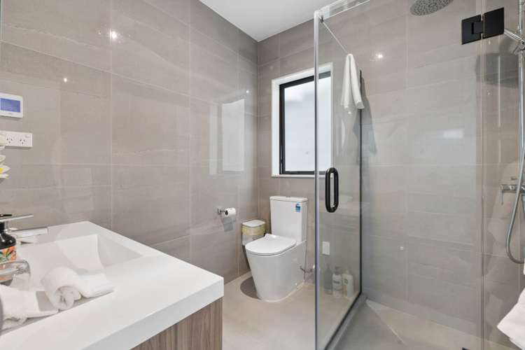 5 Teoteo Place Flat Bush_20