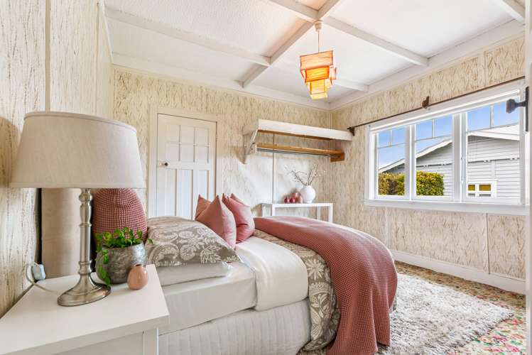 22 Merani Street Narrow Neck_12