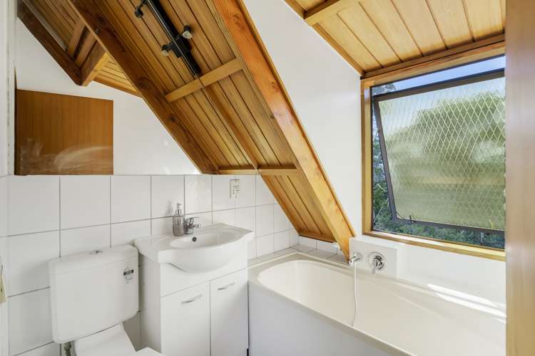 18 Marlborough Avenue Glenfield_16