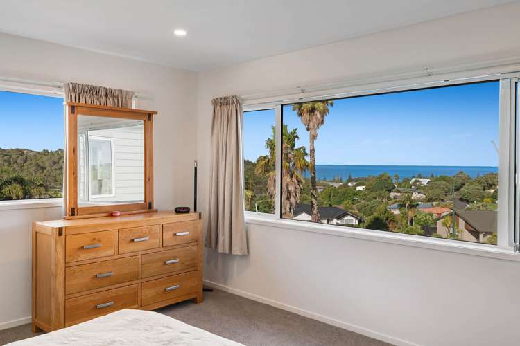 8 Rakau Views Orewa_8