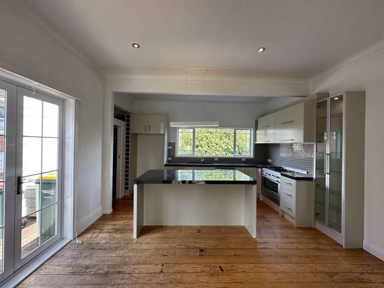 8 Bracken Avenue Takapuna_4