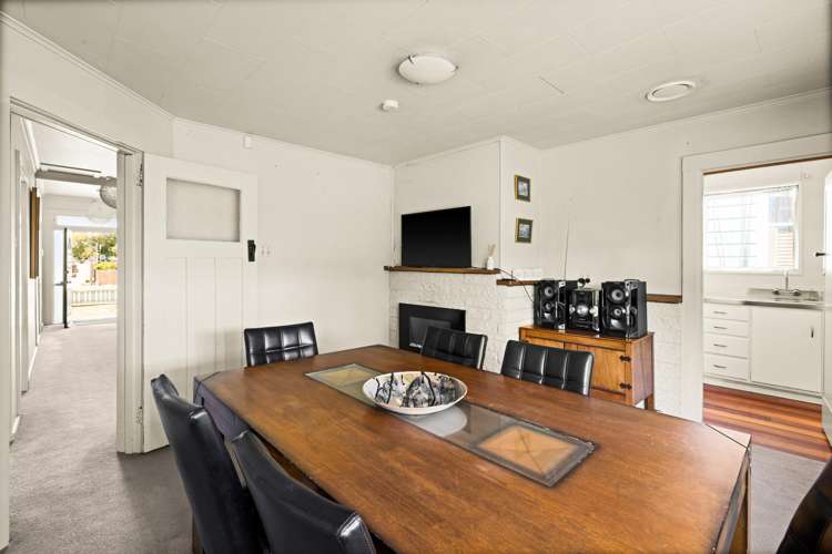 65 Wellesley Road Napier South_11