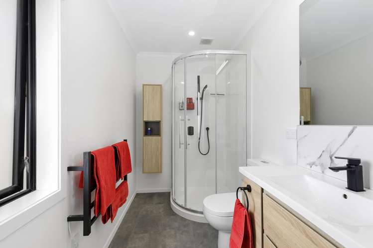 11 Poulson Grove Trentham_13