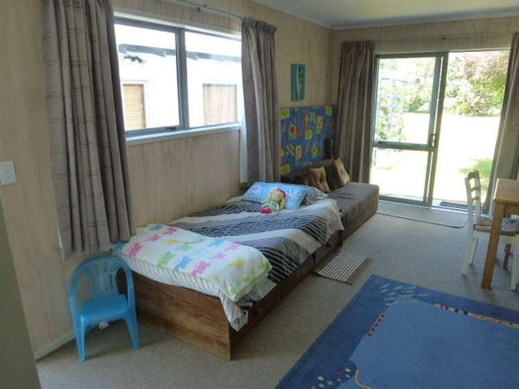 212 Ocean Road Whangamata_16