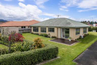 6 Gleneagles Drive_3