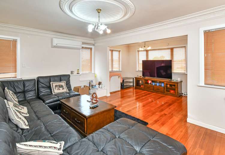 12 Mcleod Road Manurewa_11