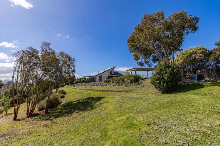 66 Fairbourne Drive Fairhall_33