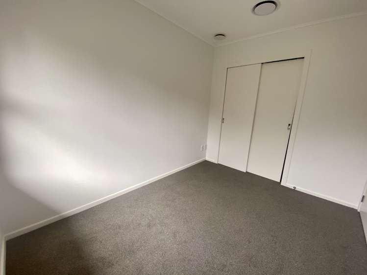 2/43 Turama Road Royal Oak_11