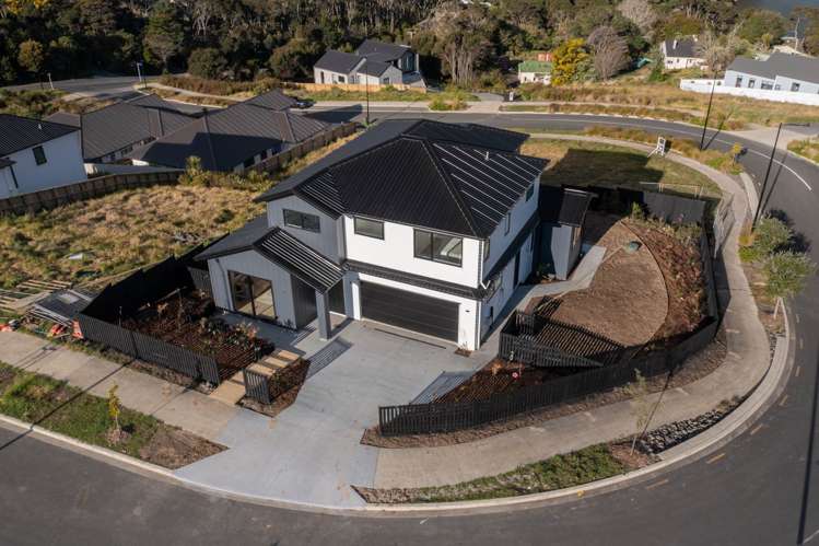 11 Awanui Road Red Beach_35