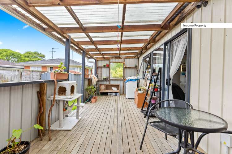 2/8 Chartwell Avenue Glenfield_16