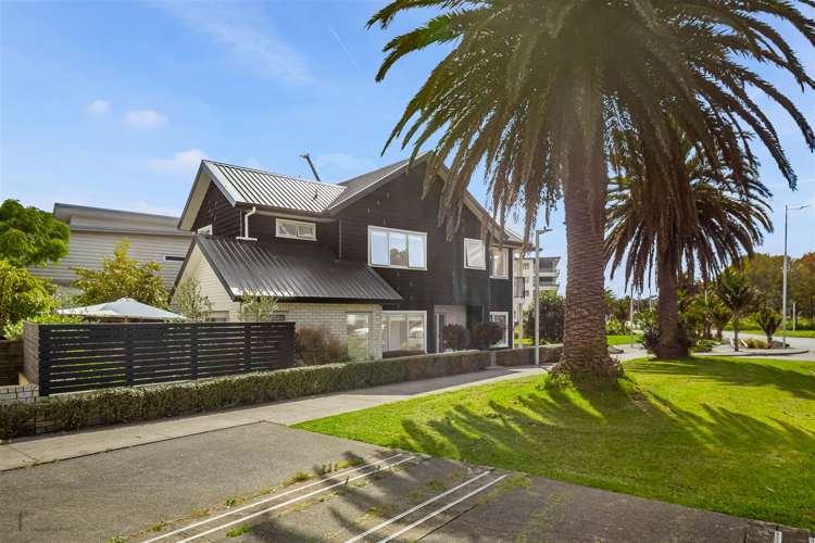 2 Toheroa Street Hobsonville_1