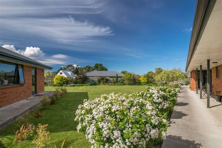 17 Temple Mews Renwick_21