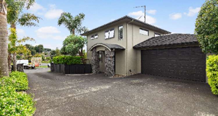 12 Eastside Drive_0