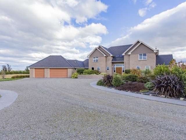 56 Davis Road Cust_4