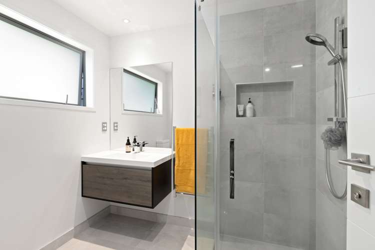 36 Boocock Crescent Orewa_11