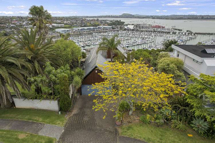 61 Takutai Avenue Half Moon Bay_14