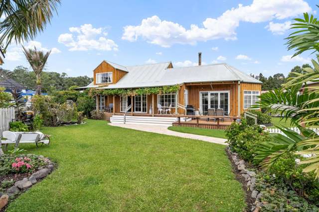 Relaxed Living Close to Harbour Reserve