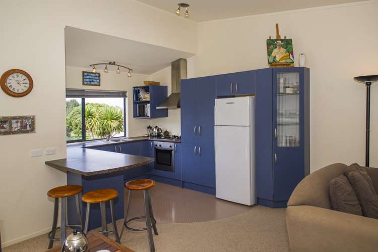 24 Grierson Close Hahei_16