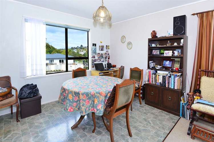 113 Brian Crescent Stanmore Bay_8