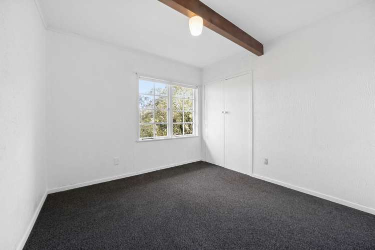 36 Commodore Drive Lynfield_17