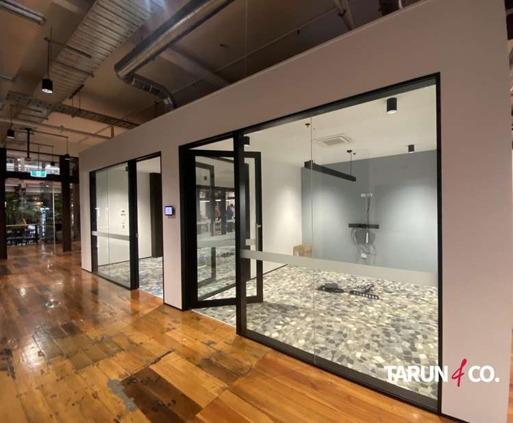 GF/125 The Strand Parnell_2