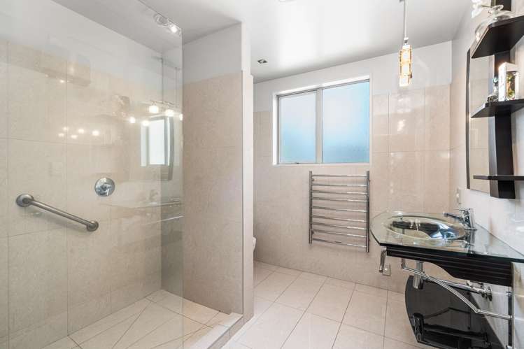 5 Warhol Place Rolleston_13