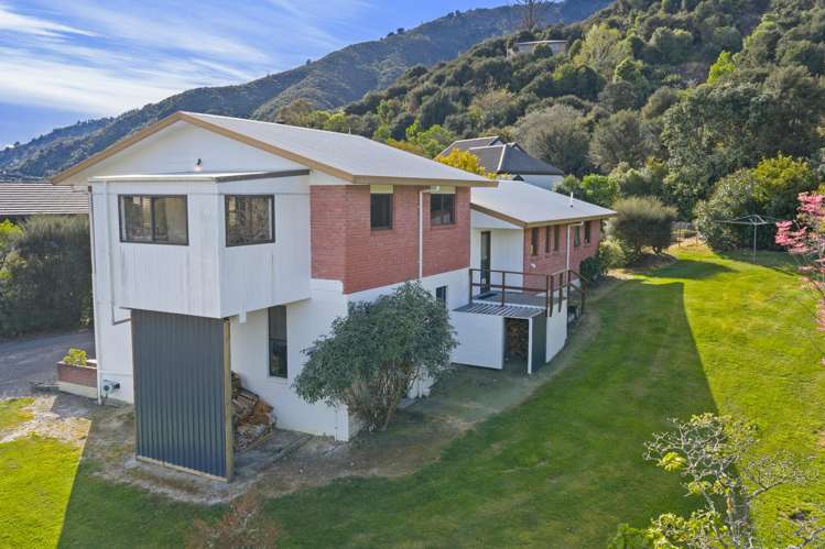 6 Moana View Road Waikawa_25