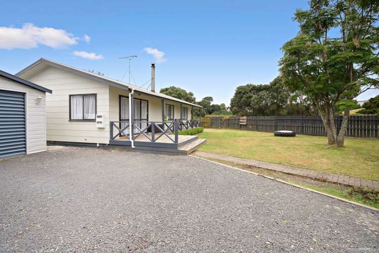 38 Seaward Place Wattle Downs_9