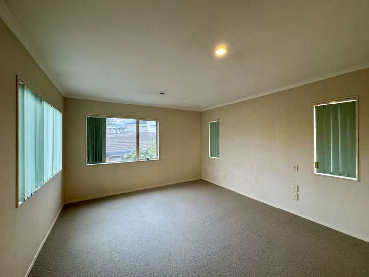 24 Lissleton Drive East Tamaki_4