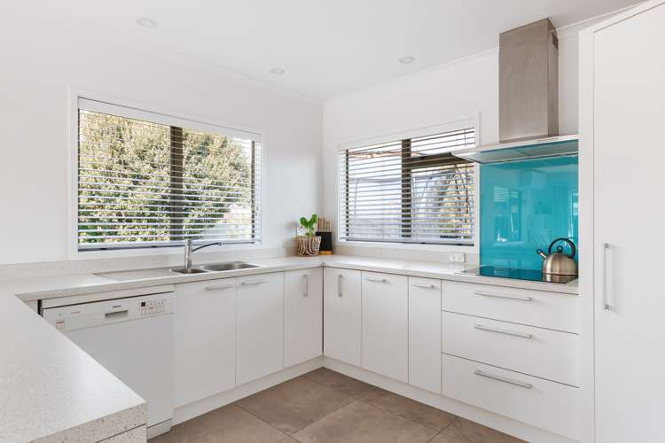 735 Gloucester Road Papamoa_9