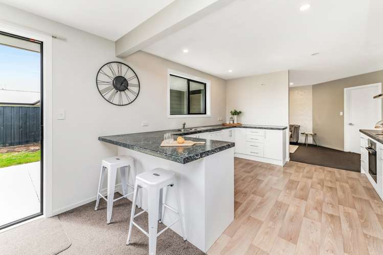 22 Sandstone Crescent Rolleston_12