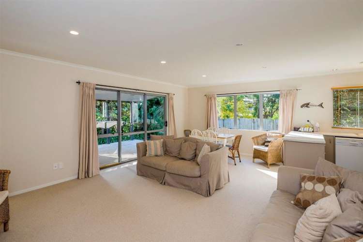 38 William Street Waikanae Beach_3