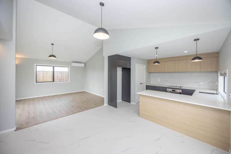 23 Riverine Road_3