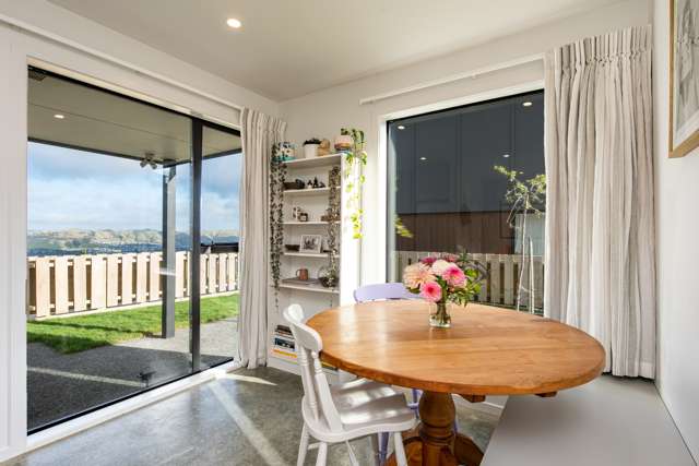 6 Astelia Way Woodridge_2