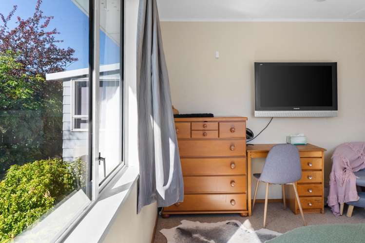 21 Omahau Crescent Twizel_12