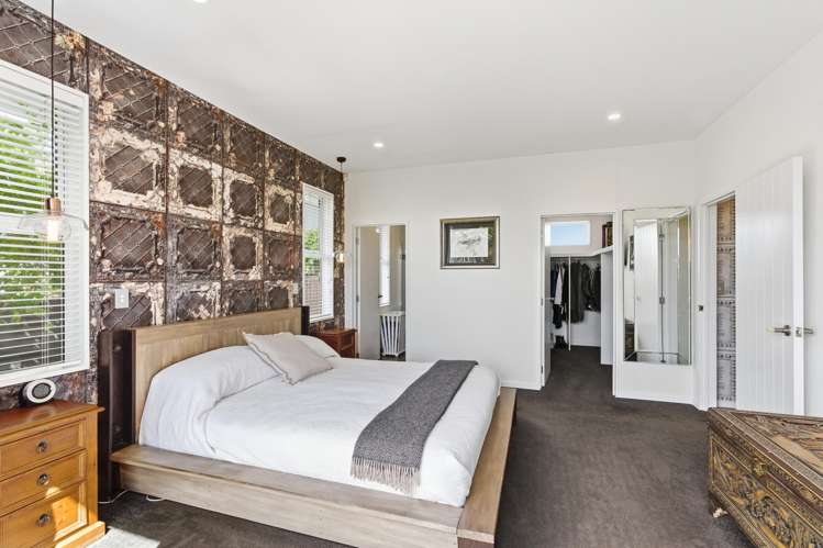 112 Hills Road Edgeware_12