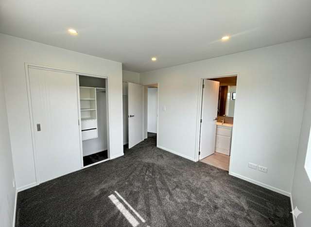 2/46 Dale Crescent Pakuranga_2