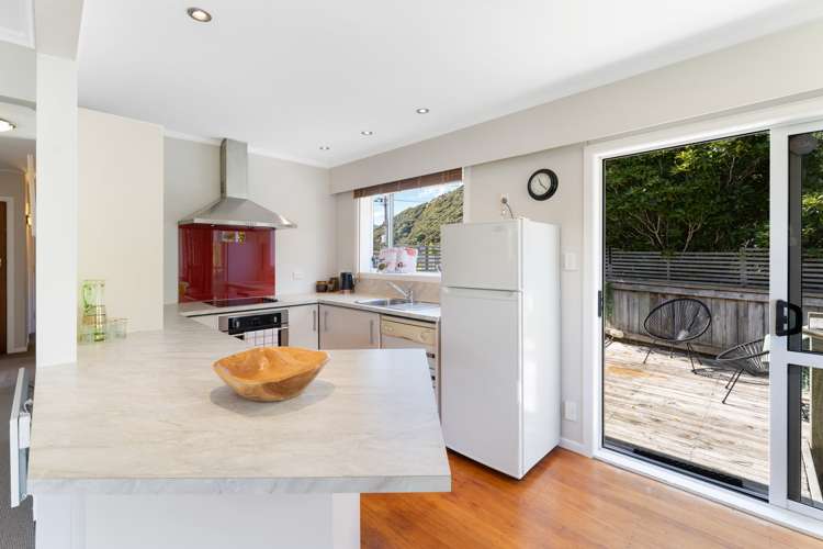 67b Tilley Road Paekakariki_6