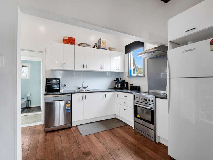 47 Kawatiri Avenue_3