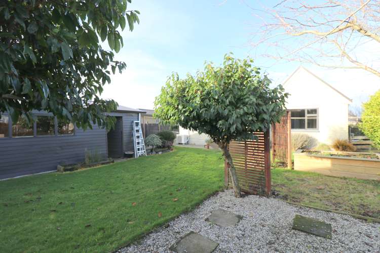 60 Arundel Crescent Strathern_23