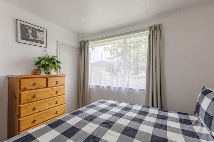 61 Hingaia Street Turangi_10