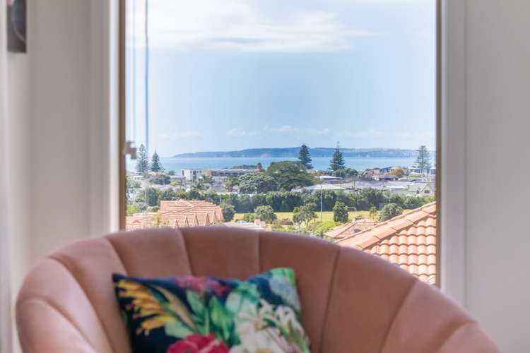 21 West Hoe Heights Orewa_14