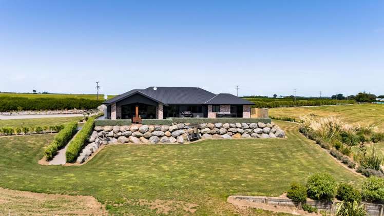 661 Manaia Road Manaia_3