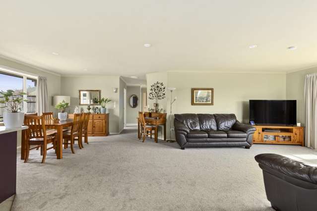 Easy-care living in a convenient location