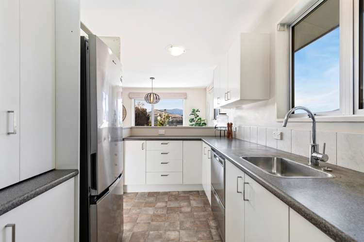 72 Jims Way Frankton_9